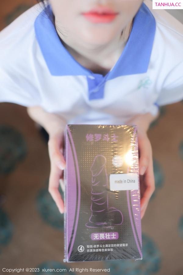   [XiuRen]高清写真图 2023.07.14 No.7085 幼幼 学生美腿第35张图片